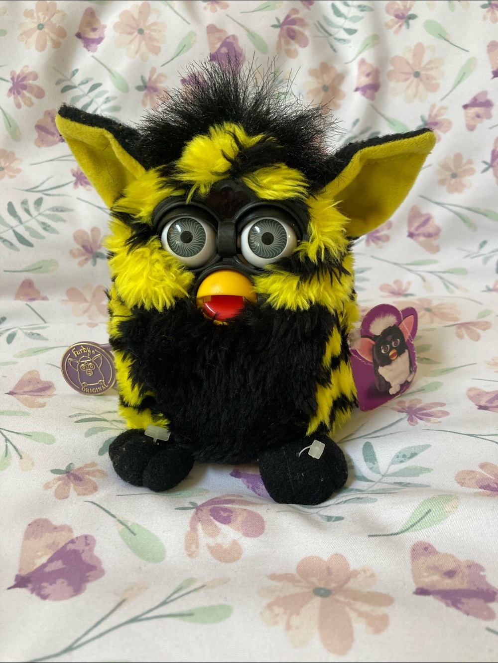 Vintage 1998 Furby Bumble Bee Yellow & Black Stripes For Repair or Parts Tiger